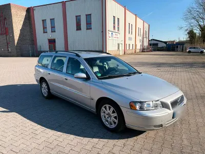 Gebraucht Volvo V70 185 PS (136 kW) 2006 Silber Kombi