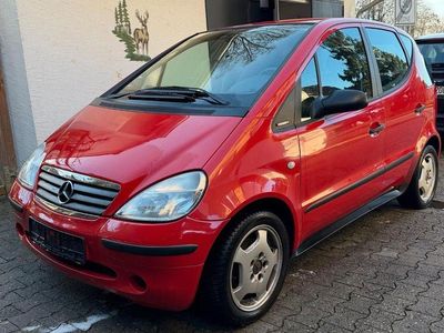 Gebraucht Mercedes A160 102 PS (75 kW) 1999 Rot Kleinwagen