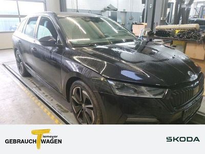 Schwarz Gebraucht 2022 Skoda Octavia RS Kombi | 27.880 € (Guter Preis)