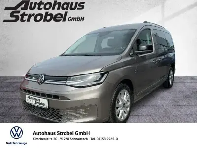 Gebraucht VW Caddy Maxi Style 122 PS (89 kW) 2022 Beige Van / Kleinbus