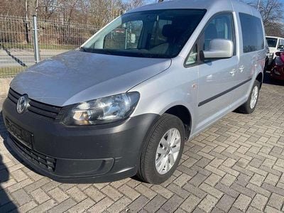 Gebraucht VW Caddy Trendline 102 PS (75 kW) 2012 Reflexsilber metallic Van / Kleinbus