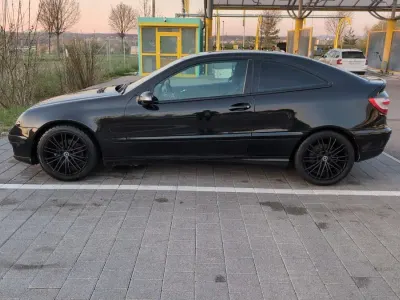Gebraucht Mercedes CLC200 163 PS (119 kW) 2005 Schwarz Coupé