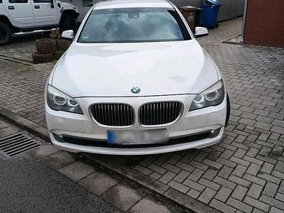 Weiß Gebraucht 2011 BMW 730 Limousine | 12.000 € (Fairer Preis)