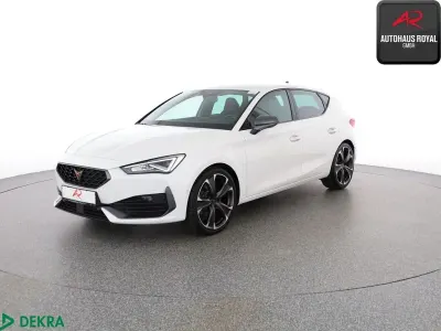Gebraucht Cupra Leon VZ 245 PS (180 kW) 2024 Candy weiss Limousine