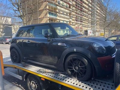 Gebraucht Mini John Cooper Works 211 PS (155 kW) 2011 Schwarz Kleinwagen