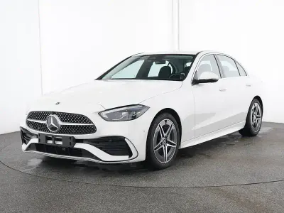 Gebraucht Mercedes C180 AMG 170 PS (125 kW) 2025 Weiß Limousine