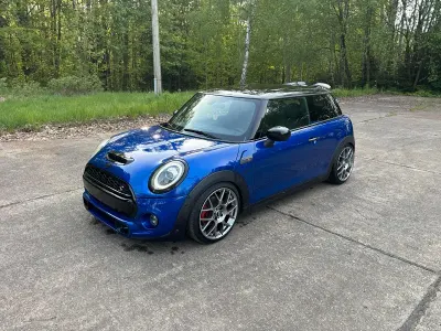 Gebraucht Mini Cooper S 192 PS (141 kW) 2019 Blau Kleinwagen