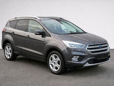 Gebraucht Ford Kuga Trend 125 PS (91 kW) 2019 Grau SUV