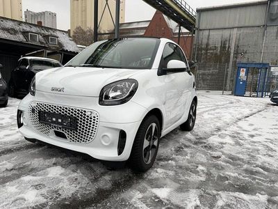 Weiß Gebraucht 2022 Smart ForTwo Electric Drive Coupé | 11.990 € (Fairer Preis)