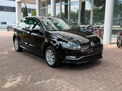 Gebraucht VW Polo Comfortline 75 PS (55 kW) 2017 Schwarz Kleinwagen
