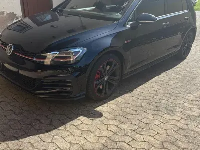 Gebraucht VW Golf VII GTI 245 PS (180 kW) 2018 Schwarz Limousine