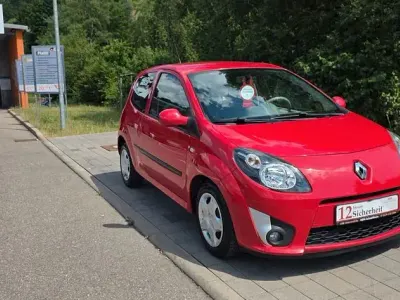 Gebraucht Renault Twingo 76 PS (55 kW) 2009 Rot Kleinwagen