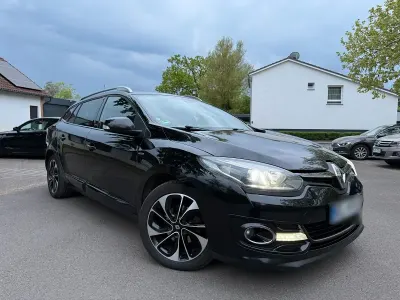Gebraucht Renault Mégane GrandTour 131 PS (96 kW) 2014 Schwarz Kombi