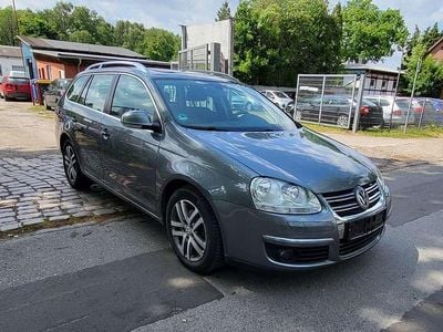 Gebraucht VW Golf V 122 PS (89 kW) 2009 Platinum grey Kombi