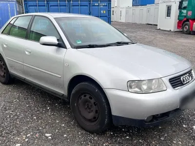 Gebraucht Audi A3 102 PS (75 kW) 2003 Silber Kleinwagen