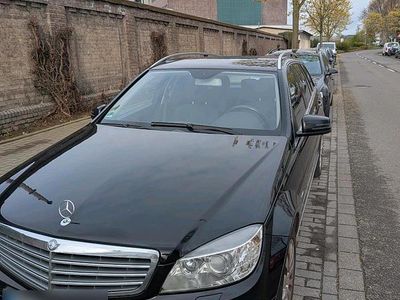 Usata Mercedes C220 170 CV (125 kW) 2010 Nero Station wagon