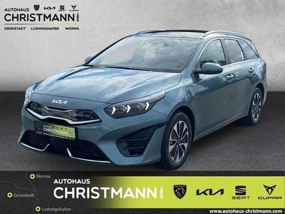 Second-hand Kia Ceed Sportswagon Platinum Edition 141 CP (103 kW) 2024 Gri Break