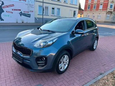 Gebraucht Kia Sportage DREAM-TEAM Edition 132 PS (97 kW) 2017 Blau SUV