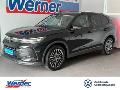 Gebraucht VW Tiguan Goal 150 PS (110 kW) 2025 Schwarz SUV