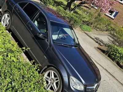 Gebraucht Mercedes 320 224 PS (164 kW) 2008