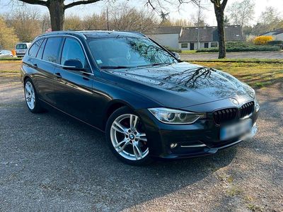 Usata BMW 320 Comfort Edition 163 CV (119 kW) 2015 Station wagon