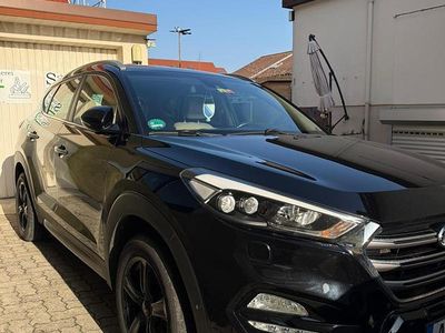 Usata Hyundai Tucson 180 CV (132 kW) 2016 Nero SUV