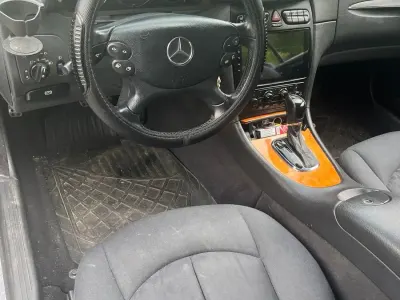 Gebraucht Mercedes CLK200 163 PS (119 kW) 2002 Silber Coupé