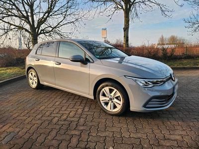 Gebraucht VW Golf VIII Life 110 PS (80 kW) 2021 Grau Limousine