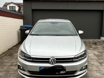 Gebraucht VW Polo Highline 95 PS (69 kW) 2018 Silber Kleinwagen