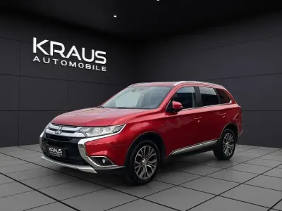 Begagnad Mitsubishi Outlander Top 150 HK (110 kW) 2018 Röd SUV