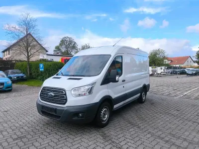 Gebraucht Ford Transit 105 PS (77 kW) 2018 Weiß Van / Kleinbus