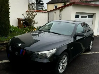 Gebraucht BMW 523 190 PS (139 kW) 2009 Schwarz Limousine