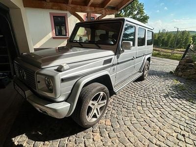 Mercedes G320
