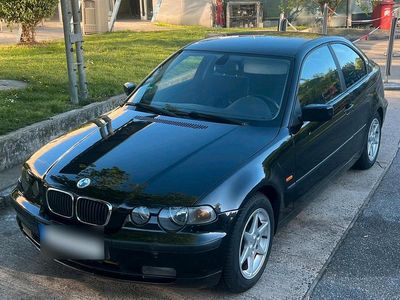 Brugt BMW 320 150 HK (110 kW) 2002 Sort Sedan