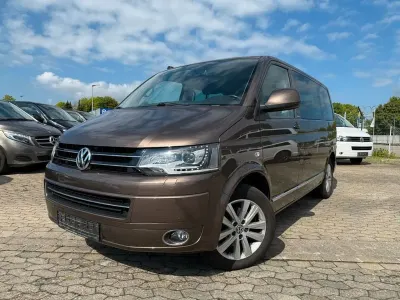 Gebraucht VW Multivan Match 140 PS (102 kW) 2012 Braun Van / Kleinbus