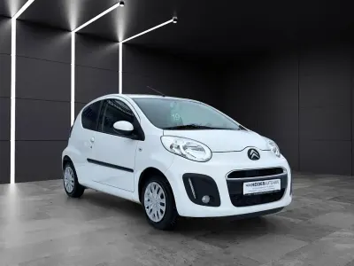 Gebraucht Citroën C1 Tendance 68 PS (50 kW) 2012 Weiß Kleinwagen