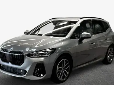 Neu BMW 220 170 PS (125 kW) 2025 Grau Coupé