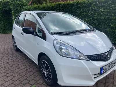Gebraucht Honda Jazz S Cool 90 PS (66 kW) 2014 Weiß Kleinwagen