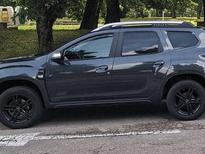 Grau Gebraucht 2021 Dacia Duster Comfort SUV | 16.600 € (Fairer Preis)