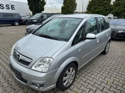 Gebraucht Opel Meriva Cosmo 105 PS (77 kW) 2007 Silber Van / Kleinbus