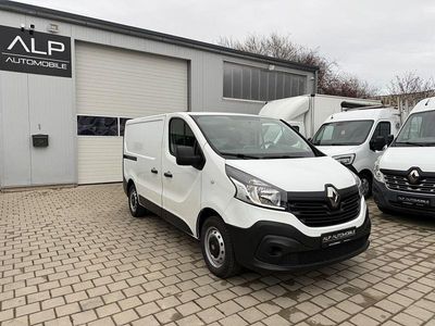 Gebraucht Renault Trafic 121 PS (88 kW) 2018 Weiß Van / Kleinbus