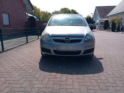 Usata Opel Zafira 140 CV (102 kW) 2009 Argento Monovolume