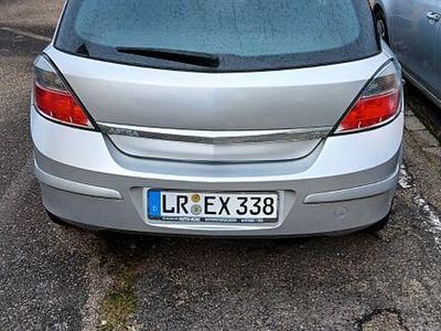 Gebraucht Opel Astra 116 PS (85 kW) 2008 Silber Limousine