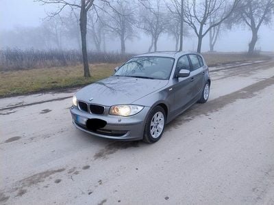 Second-hand BMW 120 Sport Line 177 CP (130 kW) 2010 Gri Hatchback