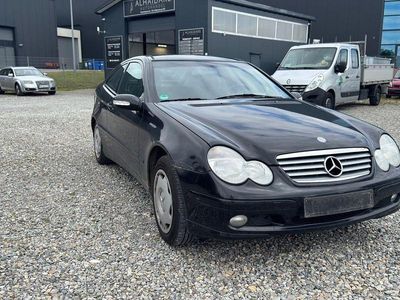 Mercedes C180
