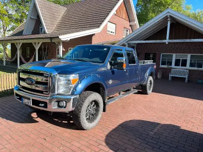 Gebraucht Ford F350 Lariat 440 PS (323 kW) 2016 Blau Pickup