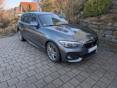 Gebraucht BMW 120 M Sport 190 PS (139 kW) 2018 Grau Kleinwagen