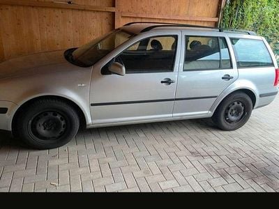 Silber Gebraucht 2004 VW Golf IV Trendline Kombi | 1.500 € (Superpreis)