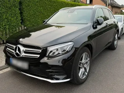 Gebraucht Mercedes GLC220 AMG line 170 PS (125 kW) 2016 Schwarz SUV