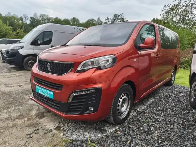 Gebraucht Peugeot Traveller Business-Line 150 PS (110 kW) 2019 Rot Van / Kleinbus